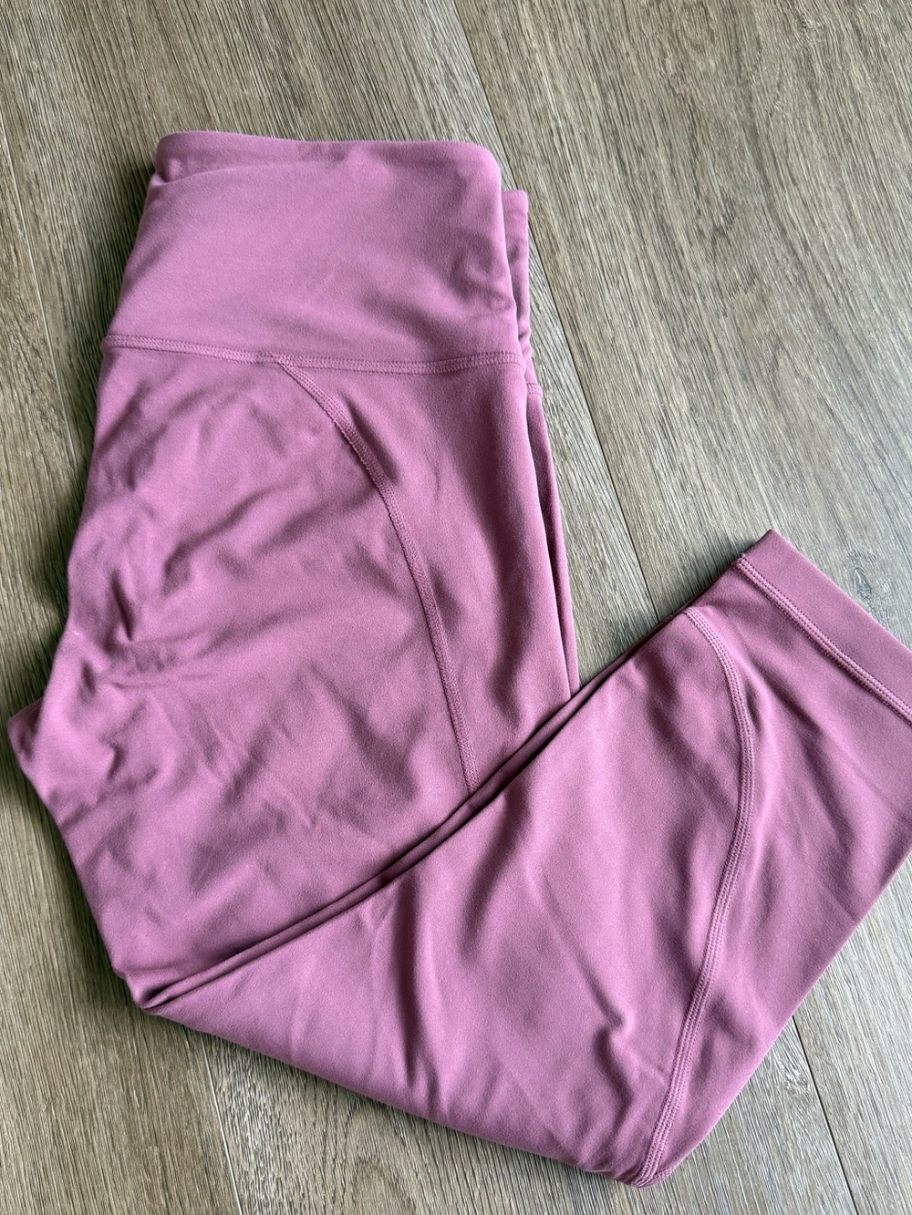 Athleta Girls High-Waist Leggings in Mauve Pink 
.7/8 length